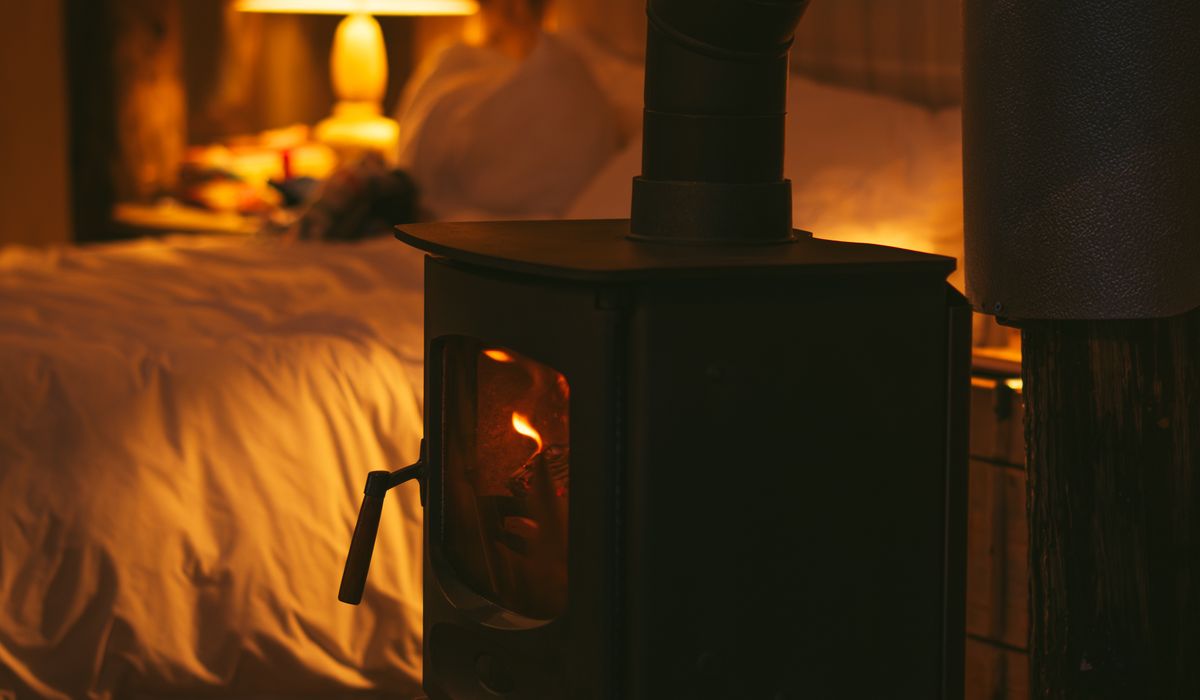Seasonal Maintenance Tasks for a Traditional Cottage